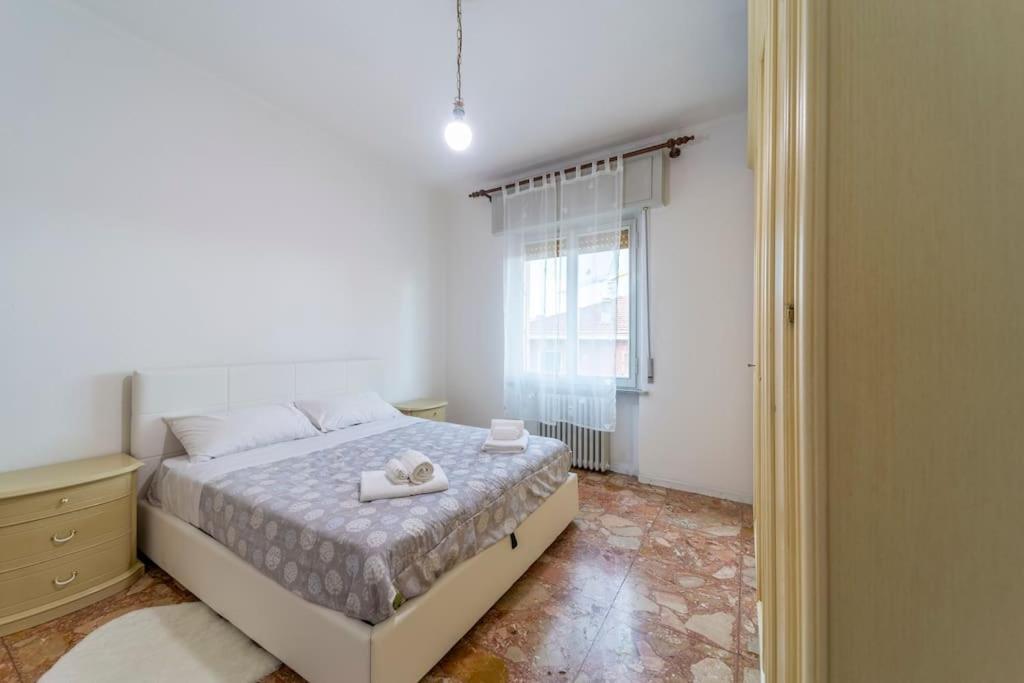 Nabucco'S Home: Centro Ospedale 帕爾馬 外观 照片
